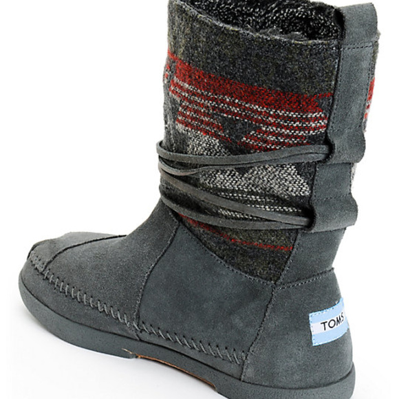 toms gray boots